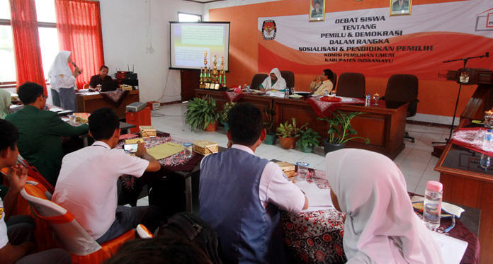 KPU Gelar Debat Pemilu dan Demokrasi bagi Pelajar
