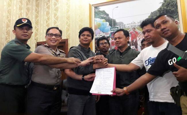Angkot-Online Sepakat Damai