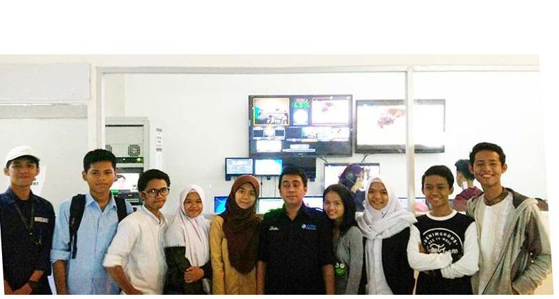 Learning Video Editing at PJTV Studio