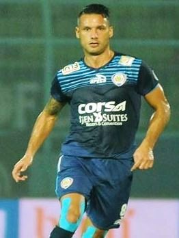 Djanur Mulai Dekati Raphael Maitimo