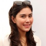 Syahnaz Menunggu Kepastian Kekasih
