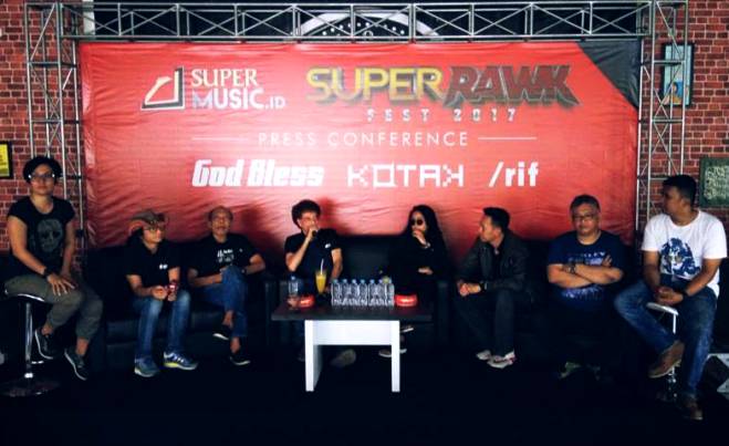 Super RAWK -