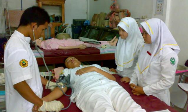 12 PT Kesehatan Daerah Siap Merger 12 PT Kesehatan Daerah Siap Merger