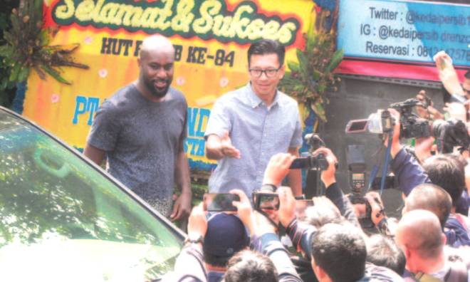 Taring Makin Runcing