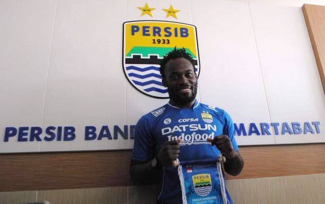 Tak Berhenti di Essien Tak Berhenti di Essien