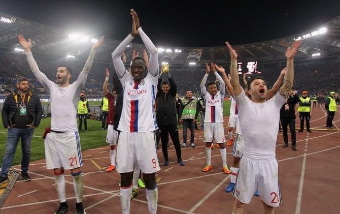 Roma Tersingkir di Liga Europa Meski Menang Atas Lyon Roma Tersingkir di Liga Europa Meski Menang Atas Lyon