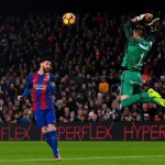 Bantai Gijon, Barcelona Naik ke Puncak Klasemen