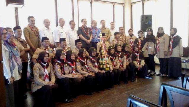 Penegak Putri Wakili Jabar Untuk Lomba Pramuka Tingkat Nasional Penegak Putri Wakili Jabar Untuk Lomba Pramuka Tingkat Nasional
