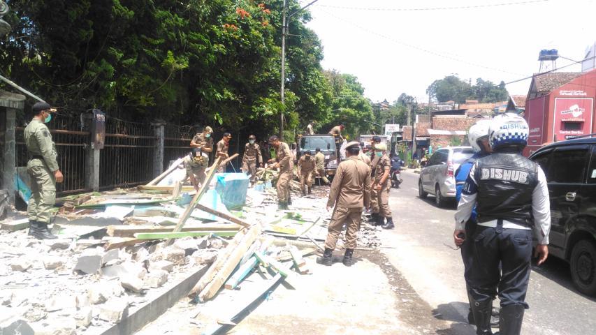 Pedagang Minta Satpol PP Tidak Tebang Pilih