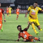 Beto Sesumbar Siap Robek Gawang Maung Bandung