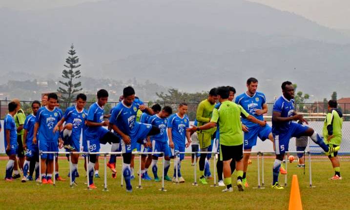 Jamu Persipura, Motivasi Persib Harus Tinggi
