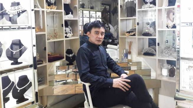 Rinaldy A. Yunardi, Perancang Aksesori yang Mendesain Sepatu Katy Perry