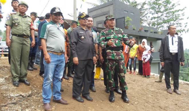 TMMD Hubungkan Jalan di Tiga Desa