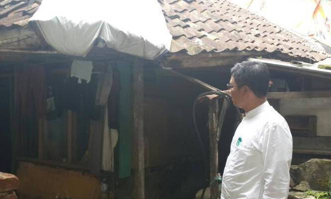 Dua KK Dapat Bantuan dari Dana Desa dana desa