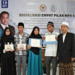 Tumbuhkan Nilai Patriotisme di Pesantren