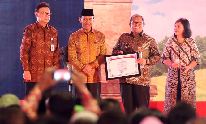 Jabar Dinobatkan Provinsi Berkinerja Terbaik Nasional