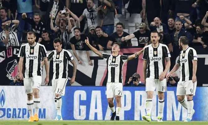 Paulo Dybala Menggila, Juventus Bantai Barcelona di Leg Pertama Paulo Dybala Menggila, Juventus Bantai Barcelona di Leg Pertama