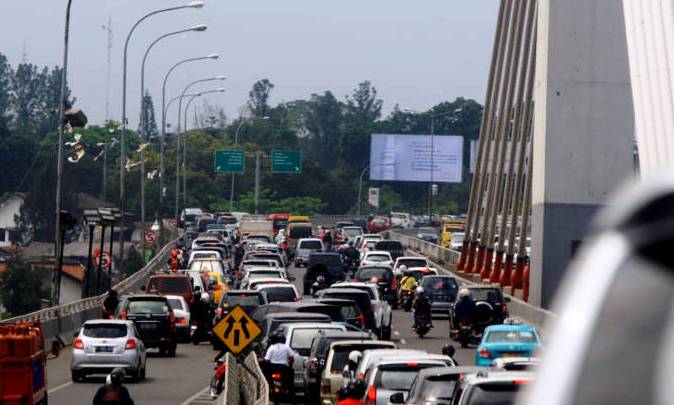 Sambungkan Fly Over Pasupati