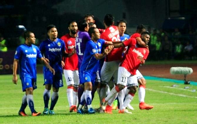 persib-bali-ricuh