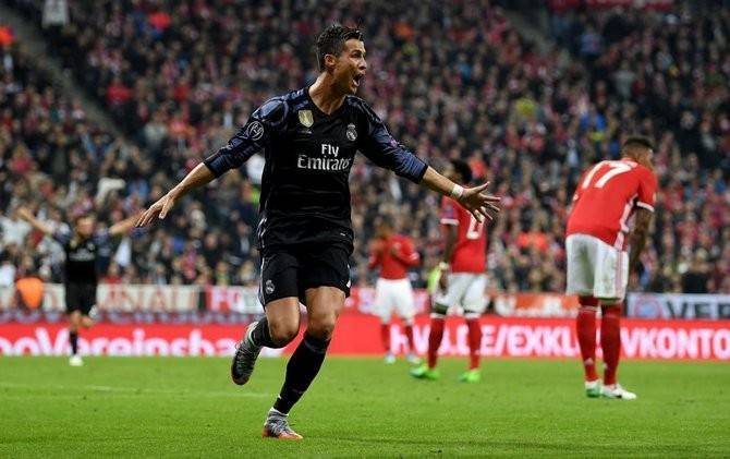Madrid Pukul Muenchen di Allianz Arena, Ronaldo Catat Sejarah ronaldo-warnai-comeback-madrid-kontra-bayern -
