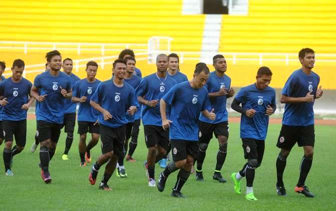 Sriwijaya FC Targetkan Poin Penuh Di Kandang Persib Sriwijaya FC Targetkan Poin Penuh Di Kandang Persib