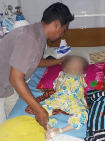 Annisa Butuh Uluran Tangan Dermawan