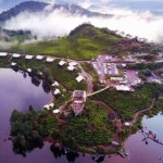 Destinasi Wisata Glamping Lakeside