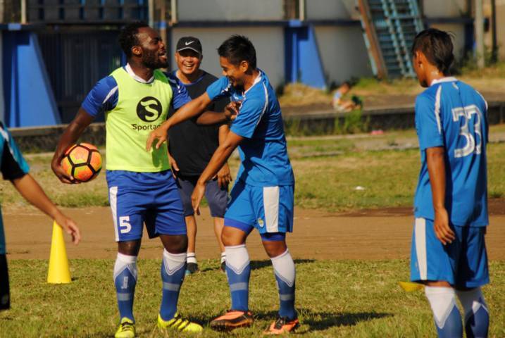 Persib Diliburkan Selama Dua Hari