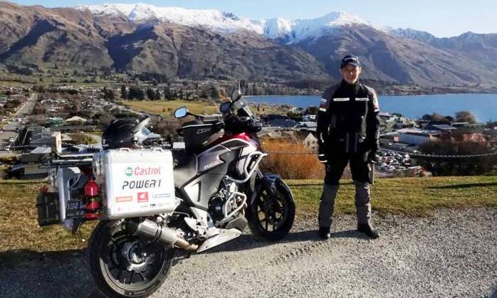 Mario Iroth, Traveling Keliling Dunia dengan Motor