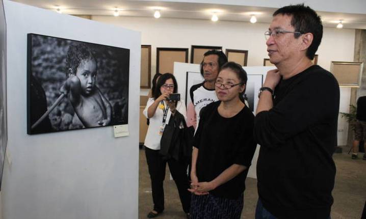 Mata Kita Hitam Putih