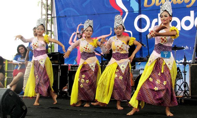 Oskadon Lestarikan Budaya Tradisional