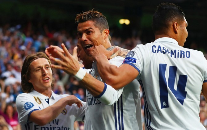 Kembali Cetak Hattrick, Ronaldo Banjir Rekor cristiano