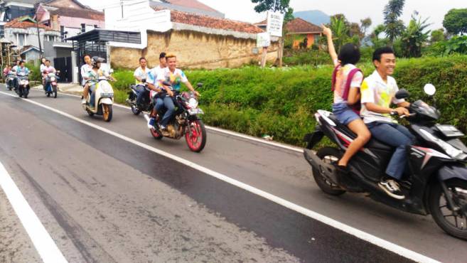 konvoi kelulusan