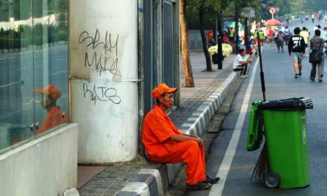DLH Berlakukan Piket Khusus Petugas Kebersihan