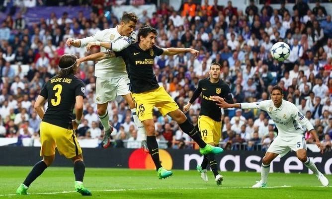 Ronaldo Hat-trick, Real Madrid Cukur Atletico 3-0