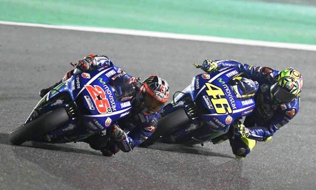 Vinales Ketagihan Duel dengan Rossi