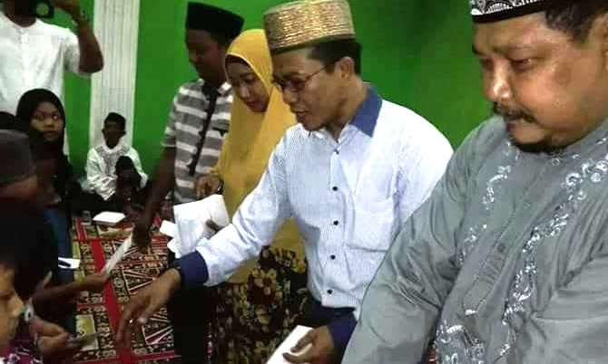 Anak Yatim dan Lansia Dapat Berkah Ramadhan