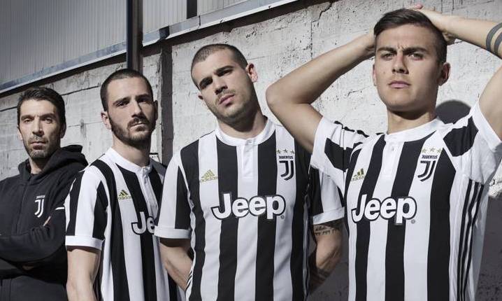 Juventus Rilis Jersey Kandang Anyar