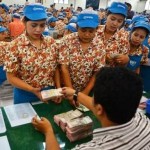 Ingat, THR Harus Dibagikan H-7