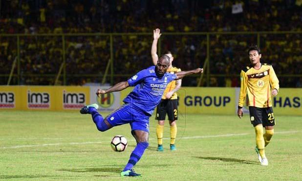 Persib Kembali Telan Kekalahan Tandang