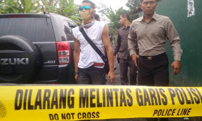 Merakit Bom di Rumah Kontrakan