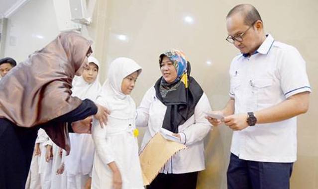 PT Len Salurkan CSR kepada Anak Yatim dan Dhuafa