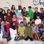 Essien Gelar Buka Bersama Anak Panti