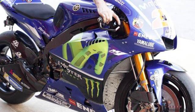 Yamaha Beri Rossi YZR-M1 2017 V 2.0 di MotoGP Assen Yamaha Beri Rossi YZR-M1 2017 V 2.0 di MotoGP Assen