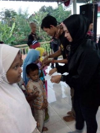 20 Klub Motor Cipatat Santuni Anak Yatim 20 Klub Motor Cipatat Santuni Anak Yatim