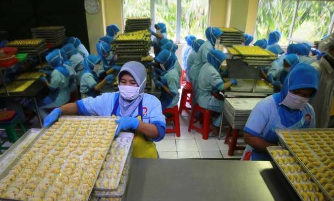 Bisnis Kue Kering, Menggiurkan