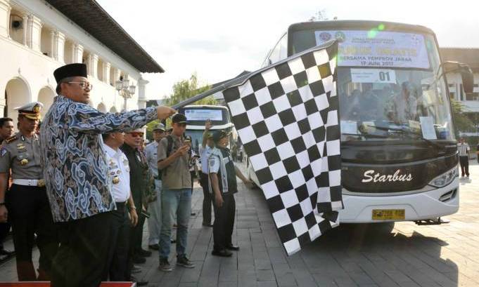 Pemprov Bantu 2.612 Orang Pulang Kampung Pemprov Bantu 2.612 Orang Pulang Kampung