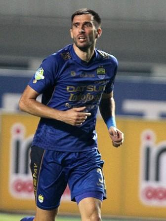 Vlado Kena Sanksi Komdis PSSI Vlado Kena Sanksi Komdis PSSI