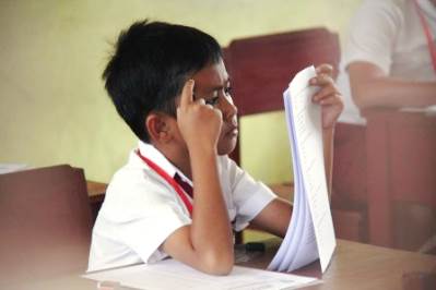 14.402 Ruang Kelas SD Rusak Berat