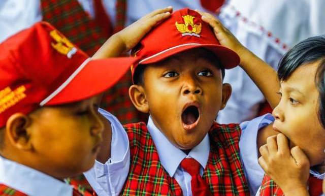 Ratusan Guru Enggan Dirotasi